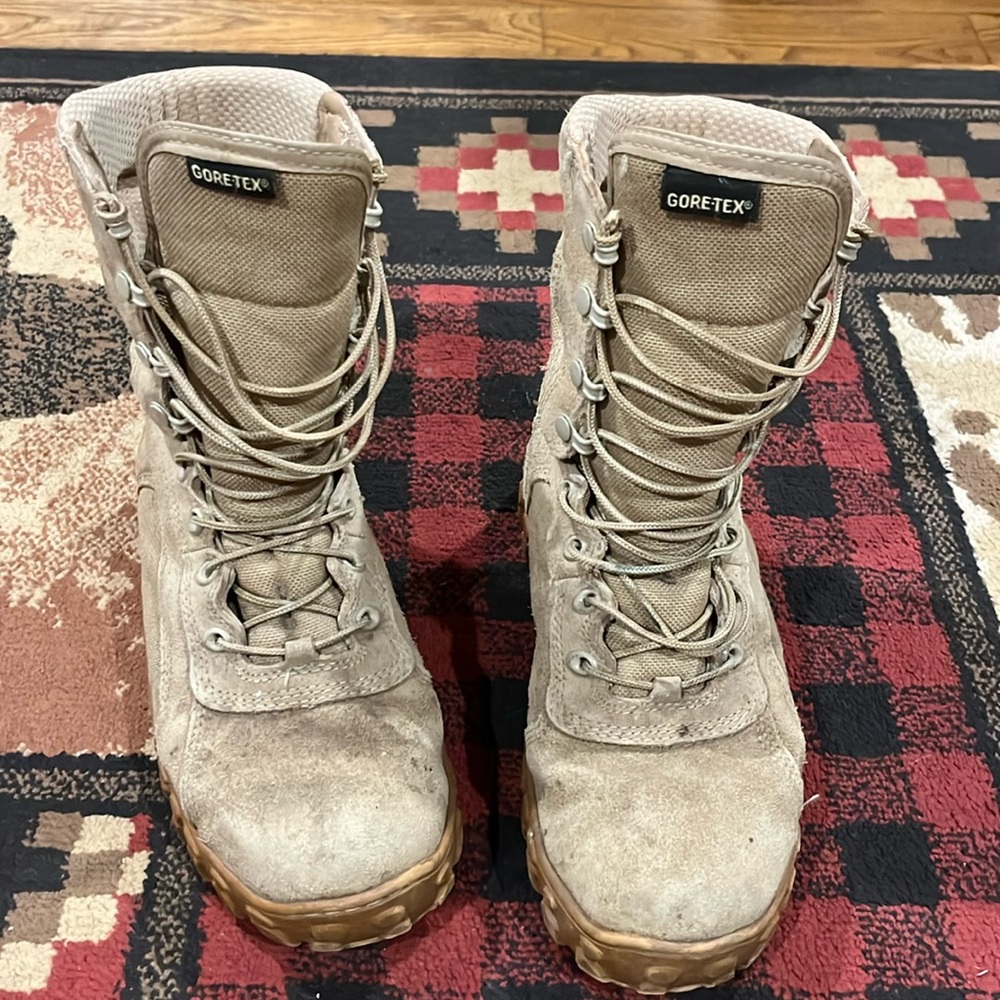Rocky S2V special ops combat boots